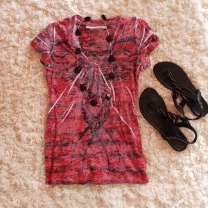 Red and black spunky Tee